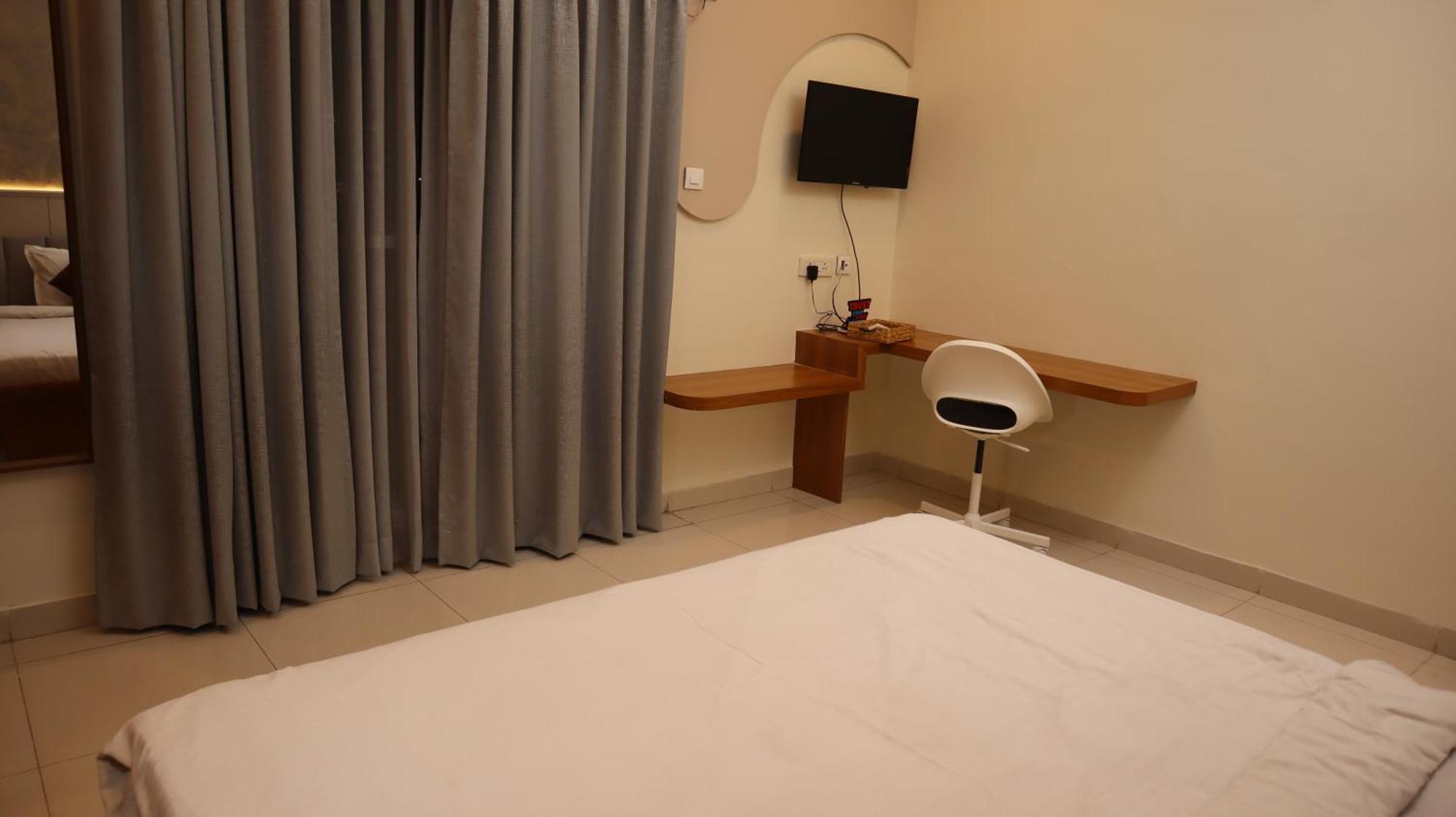 Dcasa Apartment Hotel Hyderabad Luaran gambar